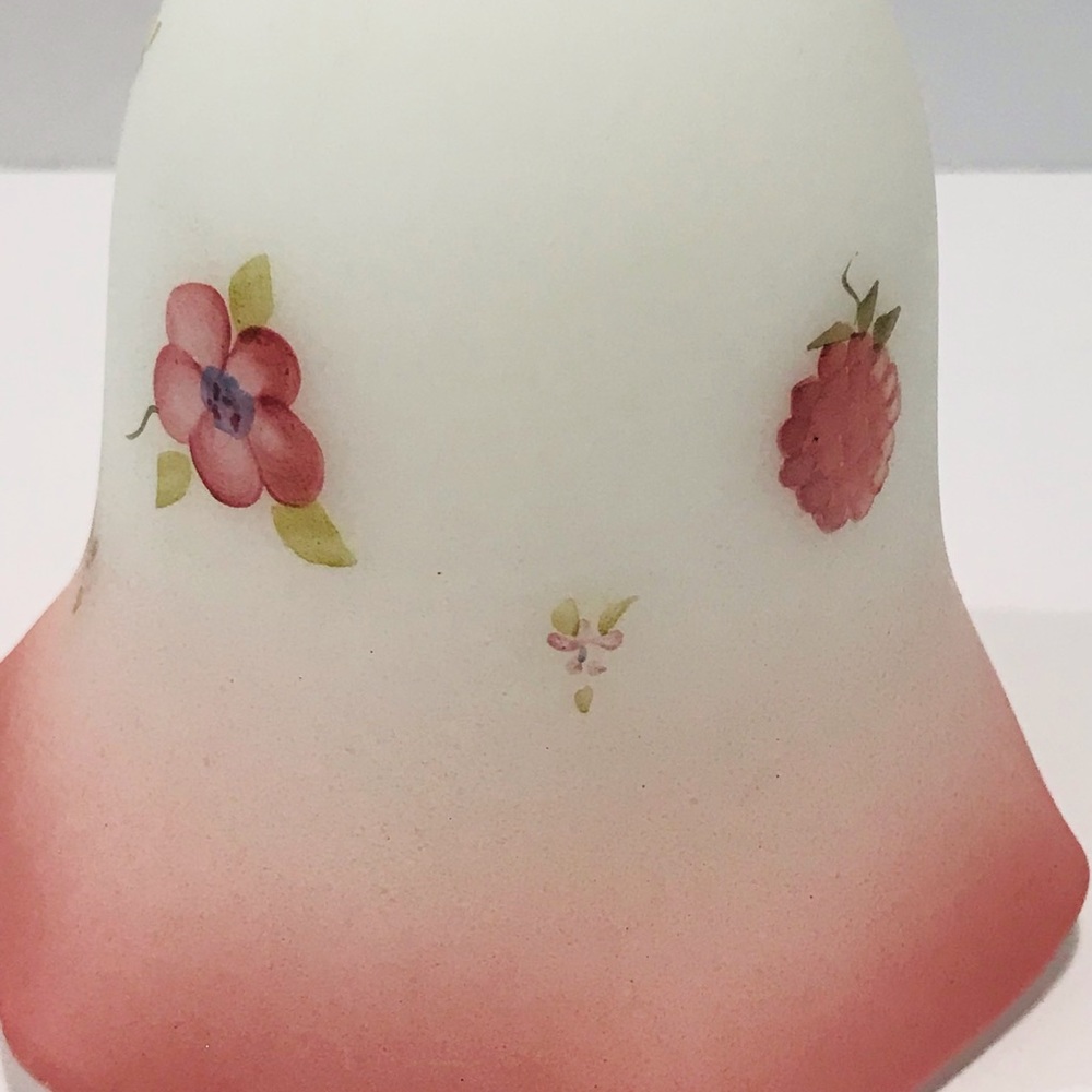Vintage Fenton Hand Painted Bell Raspberries Flowers Authentic by T.Mille Large - Picture 3 of 5